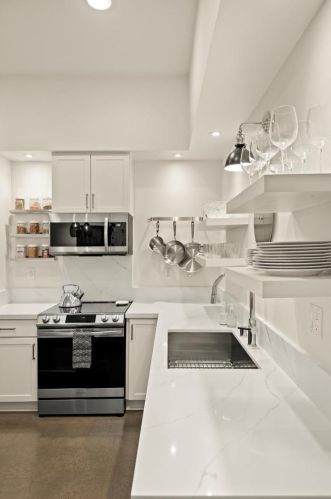 536 Manzana Pl, San Jose CA  95112-7812 exterior