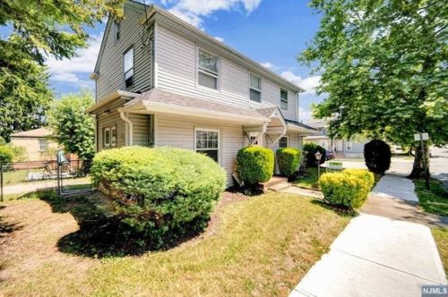 723 20th Ave, Paterson NJ  07504-1231 exterior