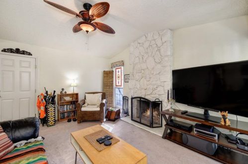 11029 Chemo River Ct, Rancho Cordova CA  95670-2703 exterior