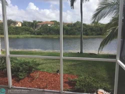 16408 39th St, Hollywood FL  33027-4639 exterior