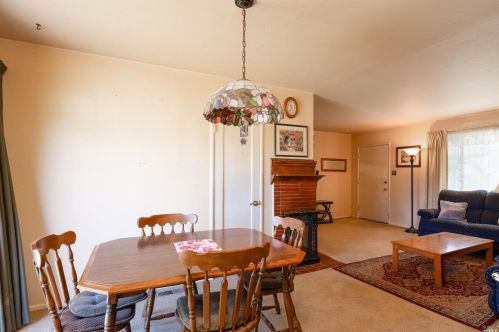 660 Hawthorne Ln, Willits CA  95490-3321 exterior