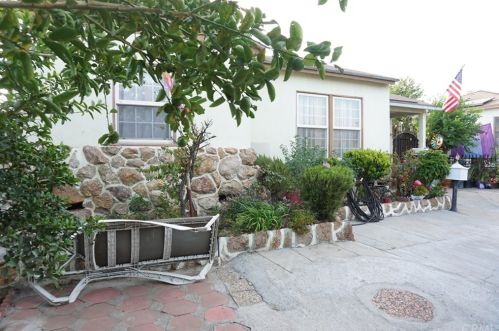 7723 Tujunga Ave, North Hollywood, CA 91605-2939