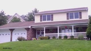 130 Allegheny Dr, Hollidaysburg PA  16648-9236 exterior