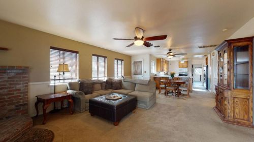 3336 Topeka St, Riverbank CA  95367-2330 exterior