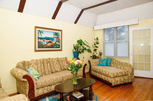 116-21 224th St, Jamaica, NY 11411-1455