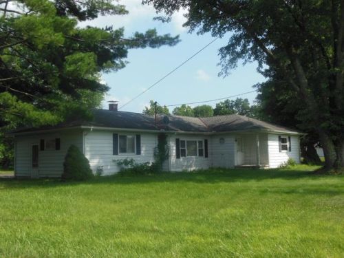 12 Green Acres Dr, Brown County, OH 45121-9423