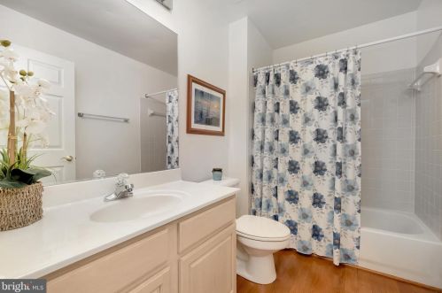 9 Plume Ct, Fredericksburg VA  22406-5141 exterior