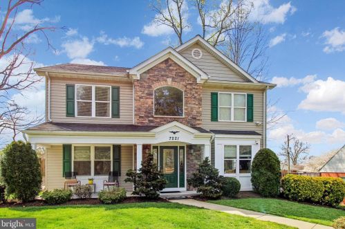 7221 Tyler Ave, Falls Church, VA 22042-1631