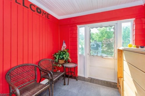 161 Western Ave, Morristown NJ  07960-5034 exterior