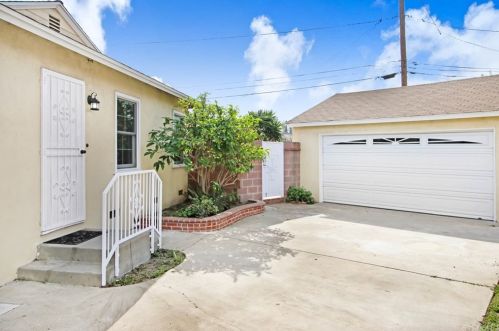 2932 130th St, Gardena CA  90249-1511 exterior