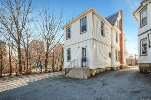 29 Battle Ave, White Plains NY  10606-1401 exterior