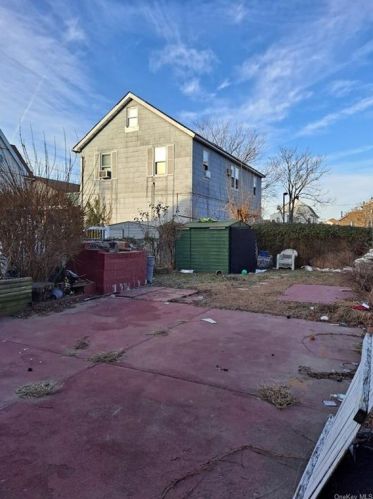16-16 Redfern Ave, Far Rockaway, NY 11691-2019