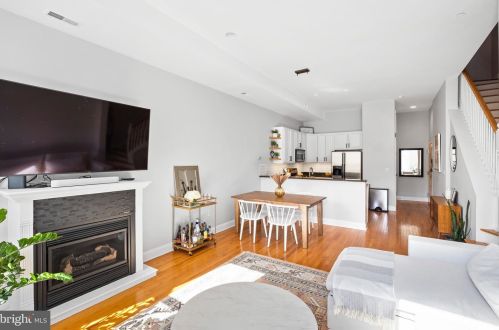 1903-05 Green St, Philadelphia, PA 19130