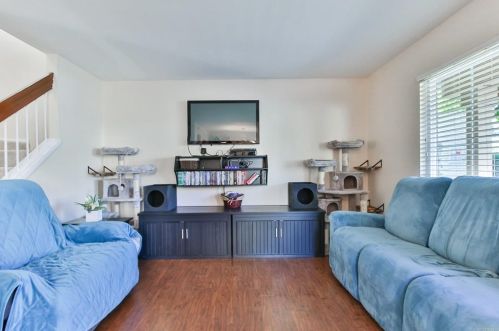 1627 Manzana Way, San Diego, CA 92139-4009