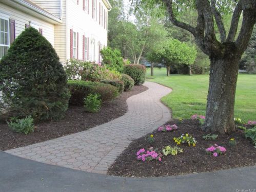 13 Liberty Ct, Montgomery NY  12549-2041 exterior