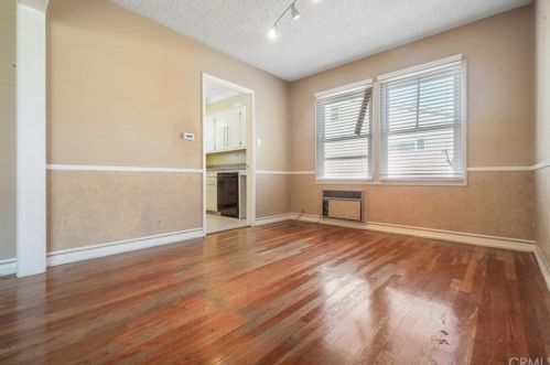 4755 Hayter Ave, Lakewood CA  90712-3508 exterior