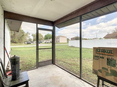 701 Platypus Ct, Kissimmee FL 34759-4324 exterior