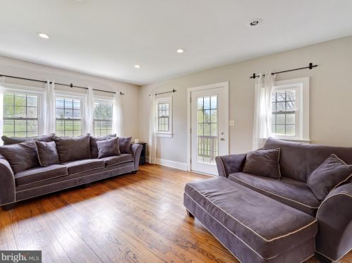 116 Street Rd, Kennett Sq, PA 19348-1702