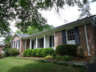 3033 General Lee Rd, Macon GA  31204-1517 exterior