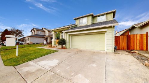 1963 Barndance Ln, Santa Rosa, CA 95407-4547