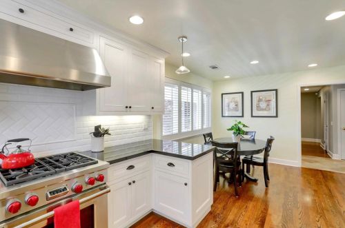 1532 Carmel Dr, San Jose CA  95125-1831 exterior