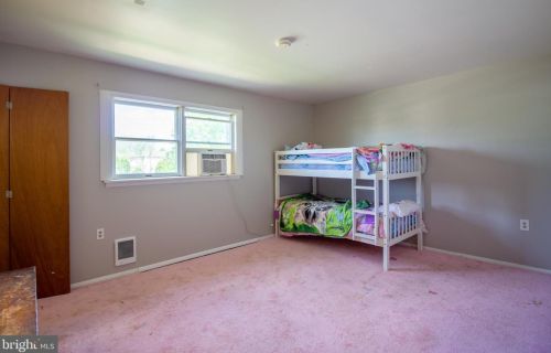 62 White Dogwood Dr, Etters PA  17319-9569 exterior