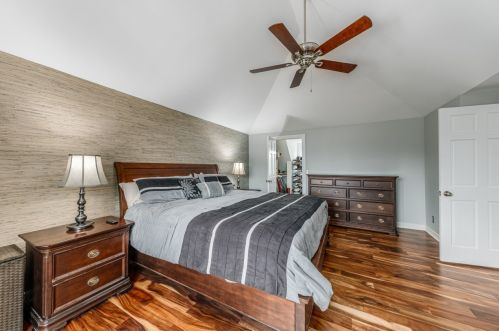 11616 Lafayette Pl, Thiensville WI  53092-1561 exterior