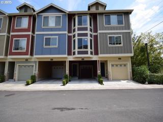 10450 Akilean Ter, Portland, OR 97223-6524