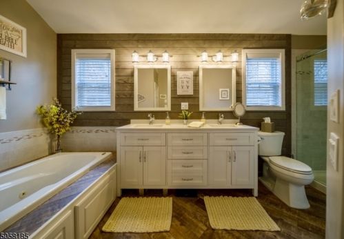 130 Holland Rd, Wantage NJ  07461-2835 exterior