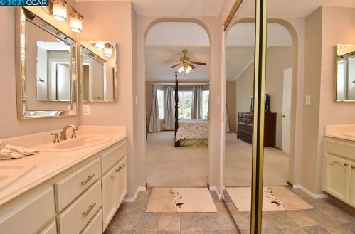 984 Springview Cir, San Ramon CA  94583-4721 exterior