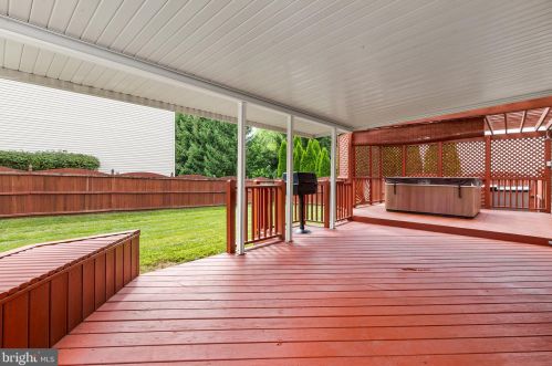 1104 Chestnut Ave, Norristown PA 19403-2874 exterior