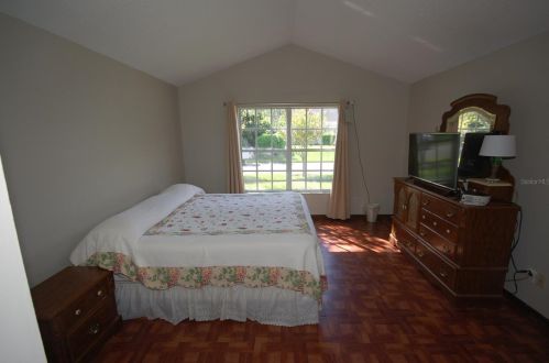 536 White River Dr, Orlando FL  32828-8938 exterior