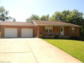 701 Marion Ave, Fairhope, OH 44641-1502