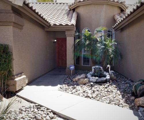 4403 Villa Linda Dr, Glendale AZ  85310-5122 exterior