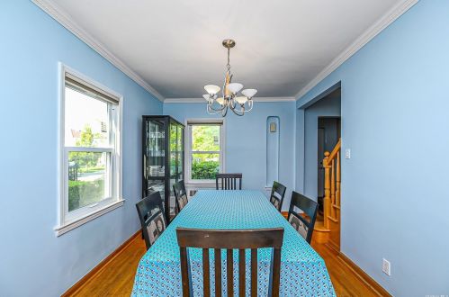 82-26 212th St, Jamaica, NY 11427-1015