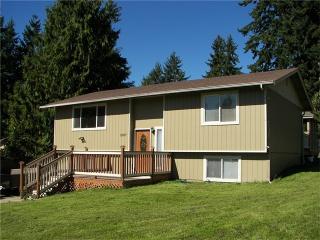 2407 D St, Mcneil Island, WA 98388-3905