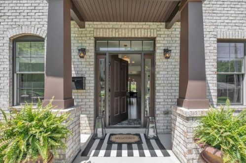 860 Chalmers Pl, Pittsburgh, PA 15243-1904