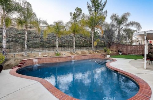 32037 Poppy Way, Lake Elsinore CA  92532-2511 exterior