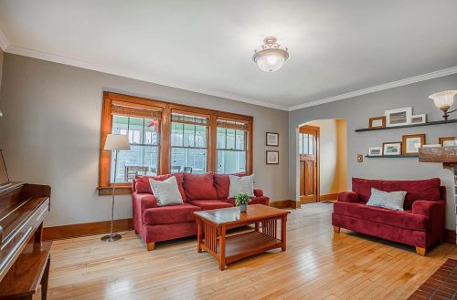 2206 Johnson St, Madison, WI 53704-4922