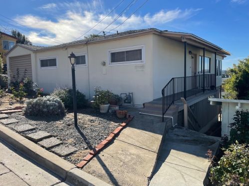 5017 Hilda Rd, San Diego, CA 92110-1536