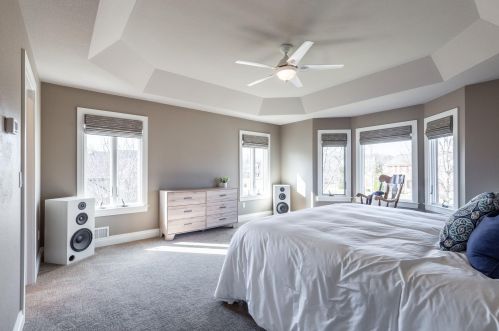 4494 121, Milwaukee WI 53228-4409 exterior