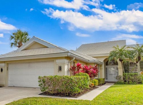 1360 Wilderness Rd, West Palm Beach, FL 33409-2041