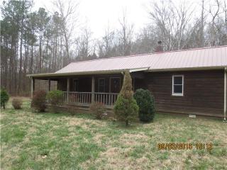1095 Puckett Hollow Rd, Fairfield, TN 37033-3986
