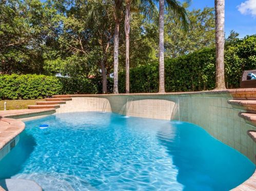 301 Ridgeway Blvd, Deland FL  32724-8811 exterior