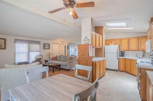32389 Valley View Ave, Lake Elsinore CA  92530-0518 exterior