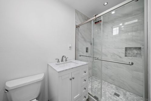 9857 Colt Ln, Lakeside CA  92040-3418 exterior