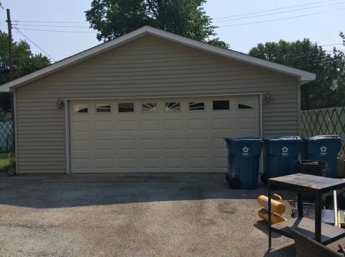 9025 Richard St, Hammond IN  46322-1948 exterior