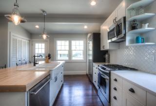 1123 Fife St, Tacoma WA  98406-7307 exterior