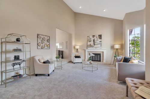 1066 Cross Springs Ct, San Jose CA  95120-1516 exterior