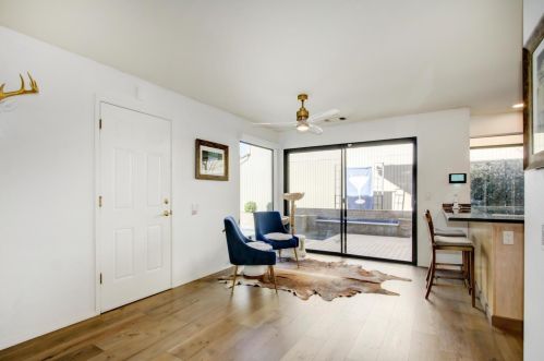 2021 Discovery Village Ln, Rancho Cordova CA  95670-3065 exterior